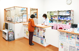 サン薬局　伊丹店